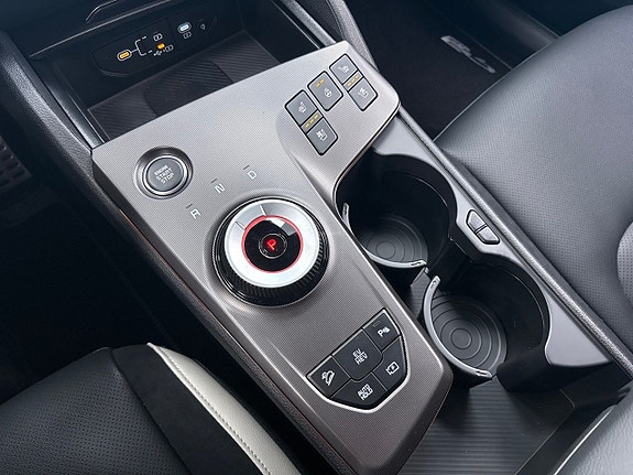 Kia Sportage 12 of 17