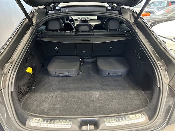 Mercedes-Benz GLC63 7 of 30
