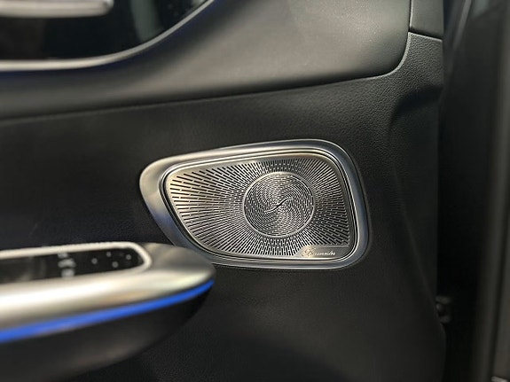 Mercedes-Benz GLC63 26 of 30