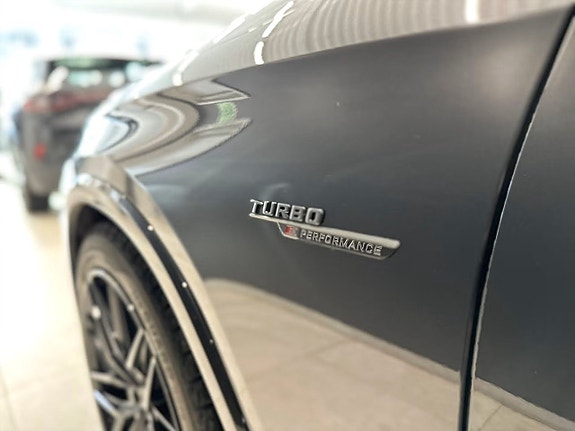 Mercedes-Benz GLC63 3 of 5