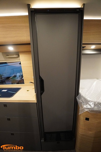 Malibu Van 640 LE comfort GT skyview - Stor kyl, Dieselpanna, 4000kg 12 of 21
