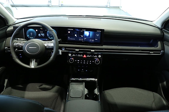 Hyundai Tucson 11 of 17