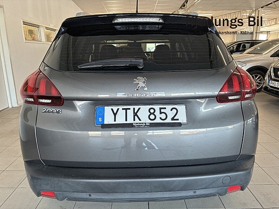 Peugeot 2008 12 of 12