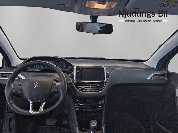 Peugeot 2008 8 of 12