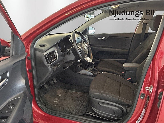 Kia Rio 6 of 11