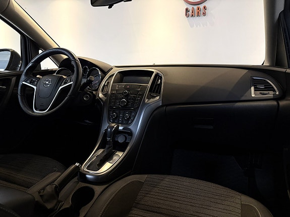 Opel Astra 11 of 16