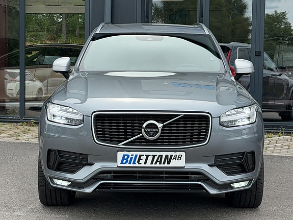 Volvo XC90 3 of 5