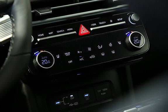 Hyundai Tucson 14 of 17