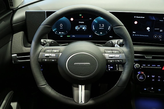 Hyundai Tucson 10 of 17