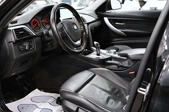 BMW 320 11 of 26