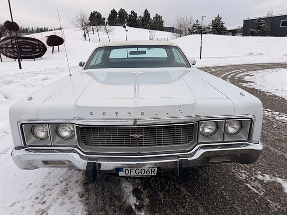 Chrysler Newport 7 of 12