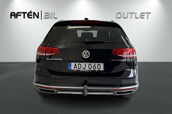 Volkswagen Passat Alltrack 8 of 29