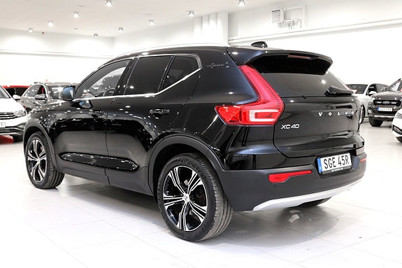 Volvo XC40 5 of 5