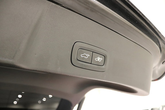 Volvo XC40 20 of 27