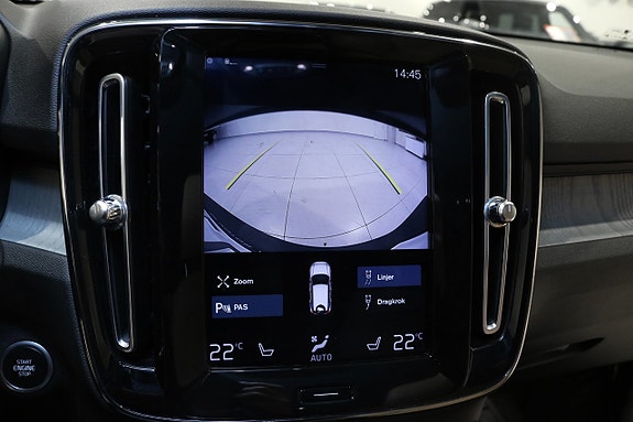 Volvo XC40 24 of 27