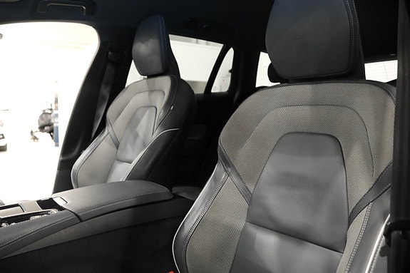Volvo V60 13 of 26