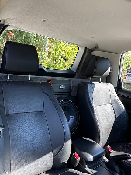 Suzuki Grand Vitara 12 of 14