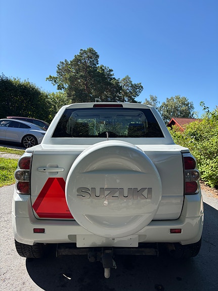 Suzuki Grand Vitara 14 of 14