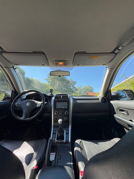 Suzuki Grand Vitara 11 of 14