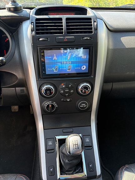 Suzuki Grand Vitara 9 of 14
