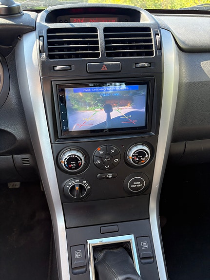 Suzuki Grand Vitara 10 of 14