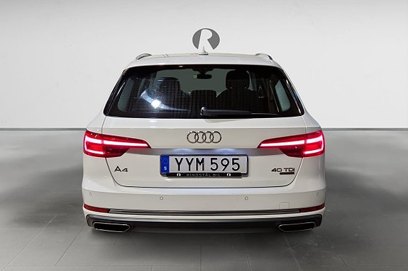 Audi A4 6 of 17
