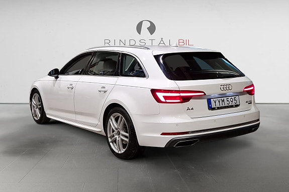 Audi A4 5 of 17