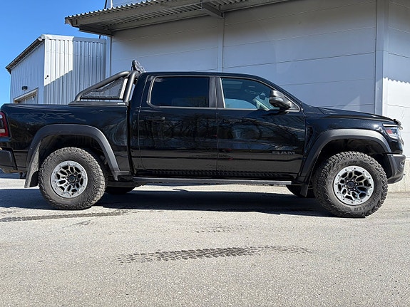 Dodge RAM 9 of 17