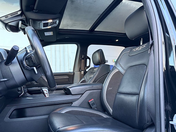 Dodge RAM 13 of 17