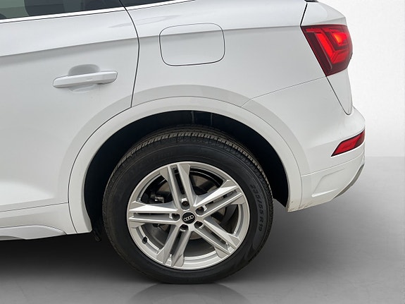 Audi Q5 9 of 30