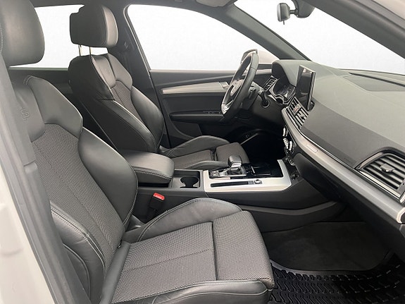 Audi Q5 11 of 30