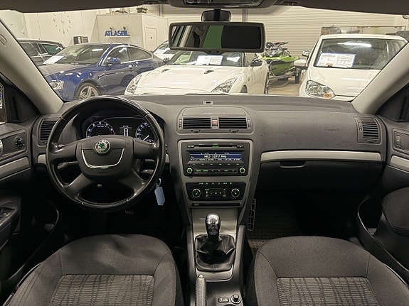 Skoda Octavia 15 of 21