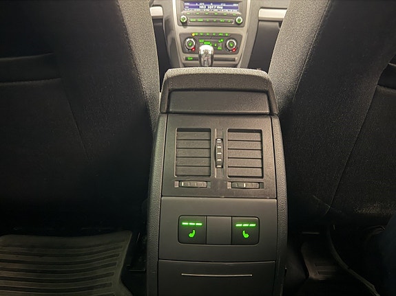 Skoda Octavia 12 of 21