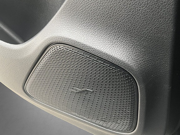 Mercedes-Benz CLA200 16 of 26