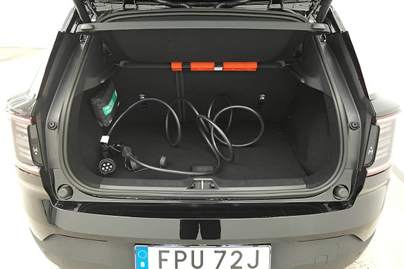 Volvo EX30 17 of 19
