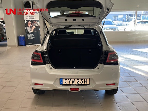 Suzuki Swift 7 of 15