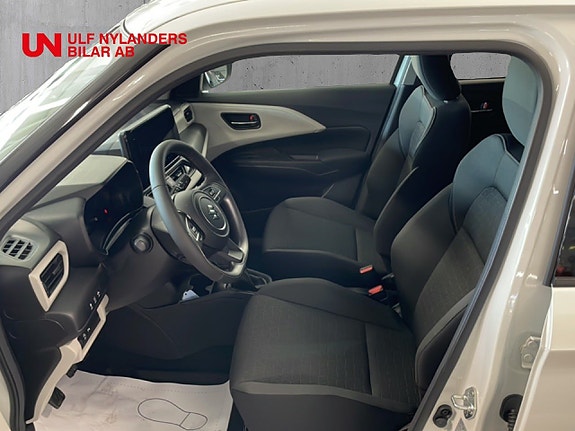 Suzuki Swift 8 of 15