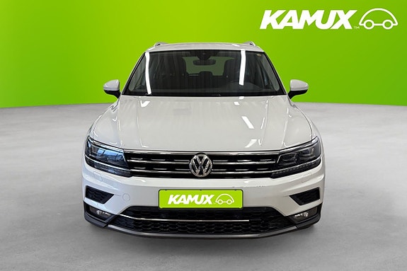 Volkswagen Tiguan 6 of 17