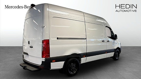 Mercedes-Benz eSprinter 414 2 of 9