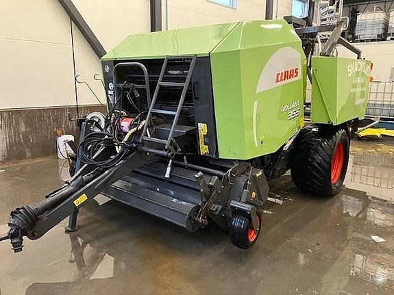 CLAAS Rollant 355 Uniwrap