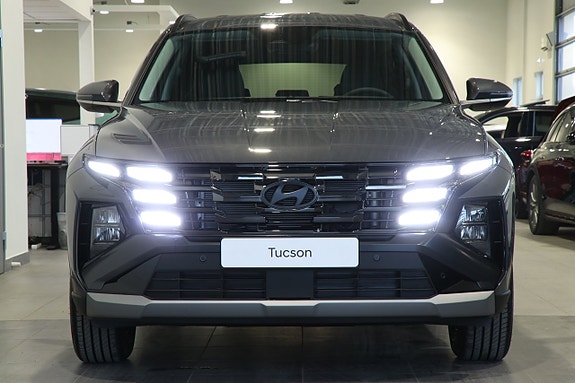 Hyundai Tucson 3 of 17