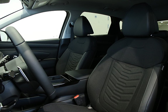 Hyundai Tucson 7 of 17