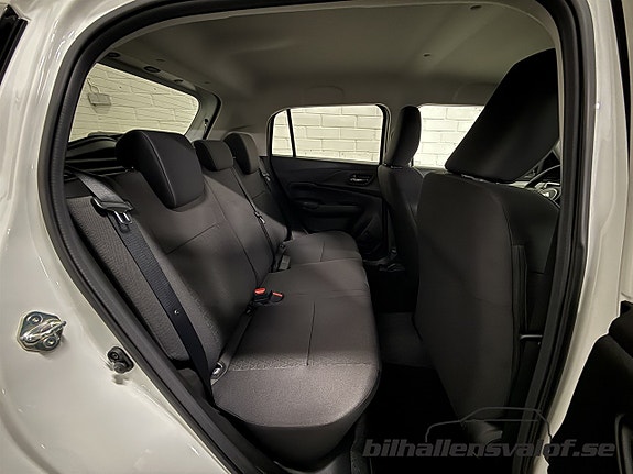 Suzuki Swift 7 of 12