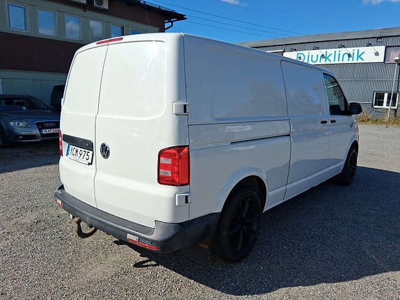 Volkswagen Transporter 4 of 11