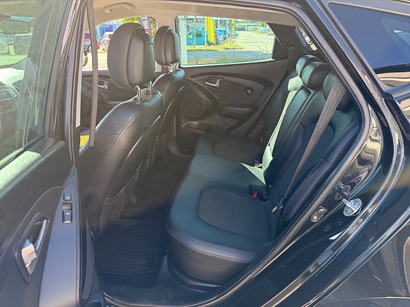 Hyundai ix35 7 of 14