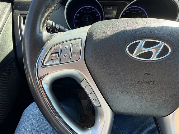 Hyundai ix35 11 of 14