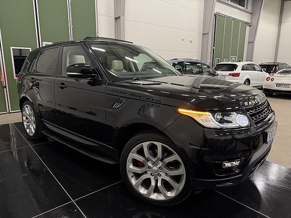 Land Rover Range Rover Sport 10 of 27