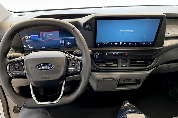 Ford Transit Custom 6 of 8