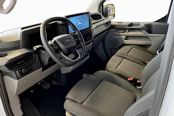 Ford Transit Custom 5 of 8