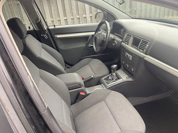 Opel Vectra 5 of 5
